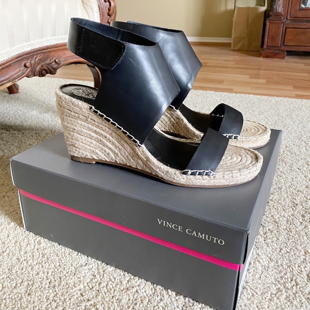 Vince Camuto VV-Laminda Black Espadrilles